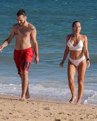 Joana amaral dias estava num programa de televisão, incontactável, quando o pai, carlos amaral dias, sofreu uma paragem cardiorrespiratória a caminho do hospital. Joana Amaral Dias S Feet Wikifeet
