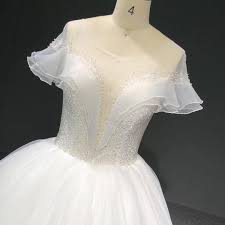 Continue reading mabibi harusi wakabidhiwa silaha ya kujilinda india. Mambo Ni Moto Mabibi Harusi Wangu Fiona Wedding Empire Facebook