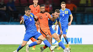 C'est un ancien numéro 10 et aujourd'hui il finit bien son action. Euro 2021 Les Pays Bas Arrachent Une Victoire Meritee Contre L Ukraine