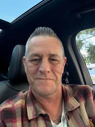 Happy Sunday fellow hippies. Posting from Prince George, BC.