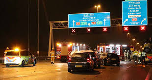 Een woordvoerder kon niet zeggen uit welke auto ze kwamen. Qx Ahur58ajm6m