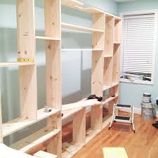 Frankly, i wish i had watched it before reading about it online, so if you haven't read about it, here's your chance to go watch it first, then come back and praise it or kvetch about it, or both, whatever your preference. Diy Custom Built In Bookcases Little House Big City