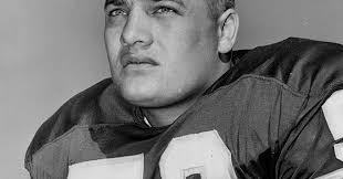 Top honors, at last, for Vikings' Tingelhoff