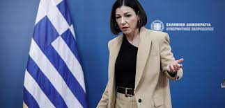 Η σπουδή του συριζα να εκδώσει ανακοίνωση, χωρίς να παίρνει θέση επί της ουσίας των καταγγελιών του πρώην υπουργού της κυβέρνησής του, δημιουργεί μεγάλα ερωτηματικά. Kai Pali 8ema Kybernhtikoy Ekproswpoy Salos Apo Thn Apokalypsh Palaioterwn Sklhrwn Tweets Ths K Pelwnh Me Stoxo Ton Antwnh Samara Kai Thn Kybernhsh Ths Nd Alla Kai Ton Mix Xrysoxoidh