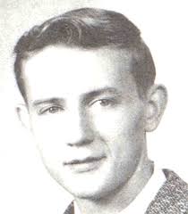 Coal Grove Class of 1959 Larry Stapleton He was born February 25, 1941 at  his home place in Ironton, Ohio. The son of the late Willis and Mary Kelly  Stapleton. He is