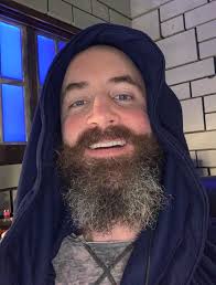 43 seconds of killer🔥80's style electro-fried🔥acoustic 🎸riffs & licks!  Let me know what influences you hear in this; I'd appreciate it! 🎸🔥🎼🤘