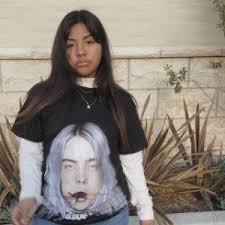 Billie eilish shared a video from influencer chizi duru (picture: Billie Eilish Tarantula Mouth T Shirt Billie Eilish Billie Music Tees
