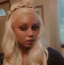 Profile for Ashley Perry