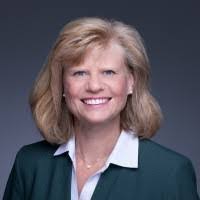 Janet Lusk's Instagram, Twitter & Facebook