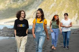 New zealanders, colloquially known as kiwis, are people associated with new zealand, sharing a common history, culture, and language (new zealand english and or māori language). Ombudsman New Zealand Tari O Te Kaitiaki Mana Tangata