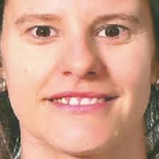 Iris GONZÁLEZ-CARBONELL