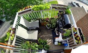 While picking your barbecue grill, thought should go into whether you need a standing grill or a low countertop grill. Beautify The Balcony With Plants 24 Ideas For Balcony Design Interior Design Ideas Ofdesign