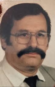 Doğan köyü orta mahalleden Doğan köyü eski muhtarı Mahmut Akçay'ın kardeşi  Almanya'dan emekli Celal Akçay vefat etmiştir. Cenazesi 10.03.2023 (yarın)  günü cuma namazına müteakip kılınacak cenaze namazından sonra aile  kabristanlığına defnedilecektir. Allah