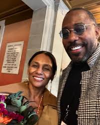 The stars in my solar system shine bright!!! So thankful to live in a place  where authentic connection is possible without the stress of distance, lack  of time or pressure to compete.