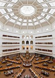 State Library Of Victoria Melbourne Caux Intercultural Cursos De Idioma Ingles Y Pasantias En Australia Solicita Mas Beautiful Library Melbourne Reading Room