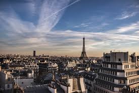 C'est la dure loi dans notre jungle parisienne. Guide Des Plus Beaux Toits Et Terrasses De Bars A Paris