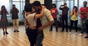 If you are leading, take your left hand and hold your partner's right hand in a loose grip with your thumb on their hand. Couple S Sensual Bachata Dance Gets Them More Than 22 Million Views On Youtube