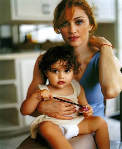 On October 14, 1996, Madonna welcomed her first child, Lourdes Maria Ciccone Leon, with personal trainer Carlos Leon. The birth of Lourdes, affectionately called “Lola,” marked a major personal milestone for Madonna,