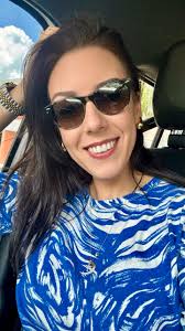 Feeling cute… just gonna take a car selfie