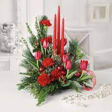 Последние твиты от shop surprise az (@shopsurpriseaz). Santa S Surprise Phoenix Florist Kori Y Ana Flower Shop Local Flower Delivery Phoenix Az 85040
