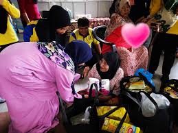 Lawatan ke rumah orang orang tua al. Guru Kaunseling Nurhaiza Che Mat Ramah Mesra Prs Bersama Warga Emas Mesra Home Ampang Selangor