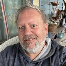 Where to find a Volkswagen Beetle convertible top replacement shop locally?