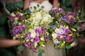 From picking your venue and managing a budget and guest list to nailing down your wedding planning timeline, you'll want to have every detail accounted for to make your big day perfect. How To Save Money On Wedding Flowers For The Month Of Your Nuptials Holidappy