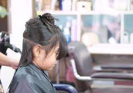 Your hair is valued by colour, length, weight the little princess trust accept hair donations from people wanting their hair to be used to help children who have hair loss due to cancer treatment. How To Donate Your Child S Hair To Charity Chicago Parent
