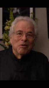 The November 2025 issue of The Strad Magazine, featuring the one and only  Itzhak Perlman. Pick up your copy and read the full write-up here:  https://www.thestrad.com/magazine/2025/november