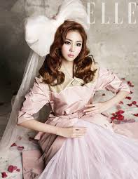 Photos K Pop Idols And K Drama Stars Who Look Like Dolls Kpop Fashion Fashion Korean Fashion Trends