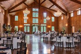 Pin By Jodi Neuman On Starry Night Wedding Carriage House Wedding Venue Houston Barn Interior