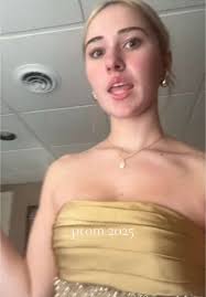 #promdress @Miss Circle