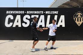 Vídeo | El Castellón, rumbo a Olot para empezar la pretemporada