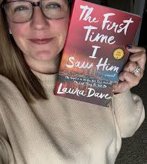Debut Author Book Rec ✨📚 What Happens in the End by Laura Tapper The story  begins when two main characters, both at uncertain points in their lives,  end up