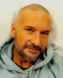 I was just diagnosed with B-cell non-Hodgkins lymphoma and started chemo  today. I was told I still needed to workout. Has anyone in here continued  using SN while doing chemo?