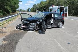 It is known for a 2013 case of animal abuse and a 2018 case of psychological and physical abuse of three recruits that resulted in the death of one and the dissolution. Ongeval E19 Was Moordpoging Man Wilde Vriendin Te Pletter Gazet Van Antwerpen Mobile