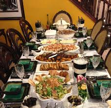 Dinner table setting with food. Middle Eastern Dinner Moms Dinner Table Dinner Table Setting Dinner Table Decor Dinner Table