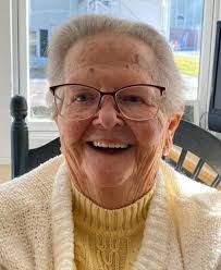 Dorothy Macleod's Instagram, Twitter & Facebook