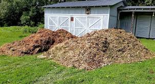 Eight Ways To Get Free Wood Chips For Your Back To Eden Garden Gardening Garden Diy Home Flow Garden Clearance Backyard Landscaping Wood Chips Landscaping