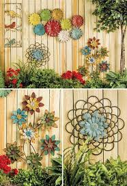 44 Deko Garten Ideen Entfalten Sie Den Charme Des Aussenbereiches Gartenmauer Designs Zaun Kunst Diy Hinterhof