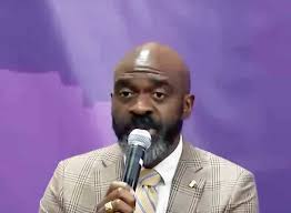 We can all see glory together • Brooklyn Paper