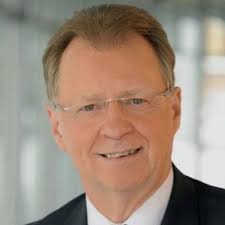 audi #night #salzburg #formel1showcar #audi #f1