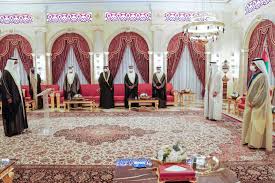 Dopo frenetiche consultazioni per dirimere gli ultimi nodi abbiamo finalmente la lista dei ministri del nuovo governo giallorosso. 8dibrujlbdm9zm