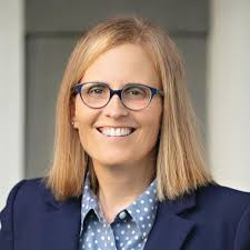 Burn Without Burning Out: 7 Micro-Mindfulness Habits for Clear Thinking,  Decisive Action, and Recovery from Burnout: Pyles, Denise: 9780984347476:  Amazon.com: Books