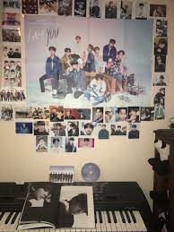 рус.саб/озвучка stray kids пока мама спит~asmr. When You Realize Your Truly Falling For Stray Kids Yes Yeah That Thats My Room Army Room Decor Kid Room Decor Room Makeover Inspiration