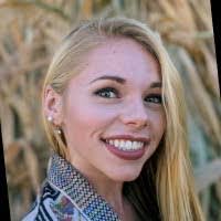 Dottie Holmes's Instagram, Twitter & Facebook