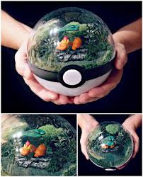 Charmander The Stray Poke Mon Poke Ball Terrarium By The Vintage Realm Pokemon Terrarium Pokemon Pokemon Craft