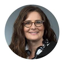 Rhonda Arsenault's Instagram, Twitter & Facebook