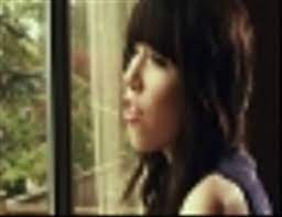 Your stare was holdin' ripped jeans, skin was showin' hot night, wind was. Call Me Maybe Traduzione E Video Carly Rae Jepsen Mtv Testi E Canzoni
