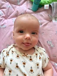 These girls look so grown today and my mama heart doesn't like it ❤️  they'll be 4 months old